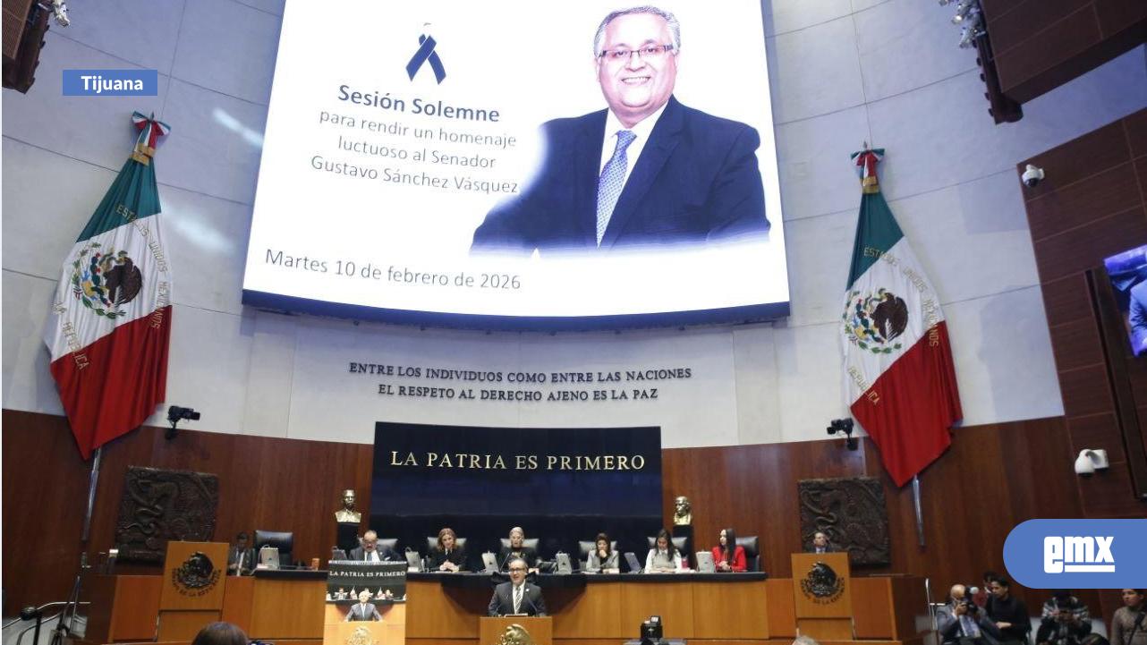 EMX-Sensible-homenaje-al-extinto-Gustavo-Sánchez