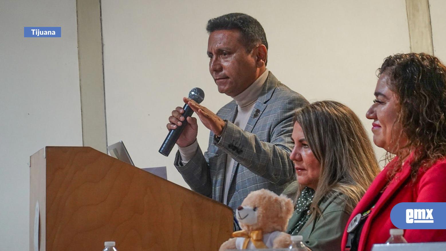 EMX-Ante-casos-de-bullying-en-secundarias-de-Tijuana,-impulsarán-iniciativa-para-retirar-celulares-en-escuelas