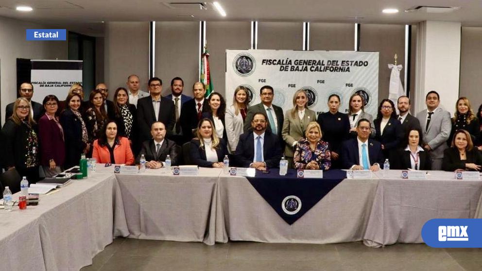 EMX-Sostiene-Comité-Implementador-del-CNPCYF-reunión-con-operadores-de-justicia-en-Baja-California