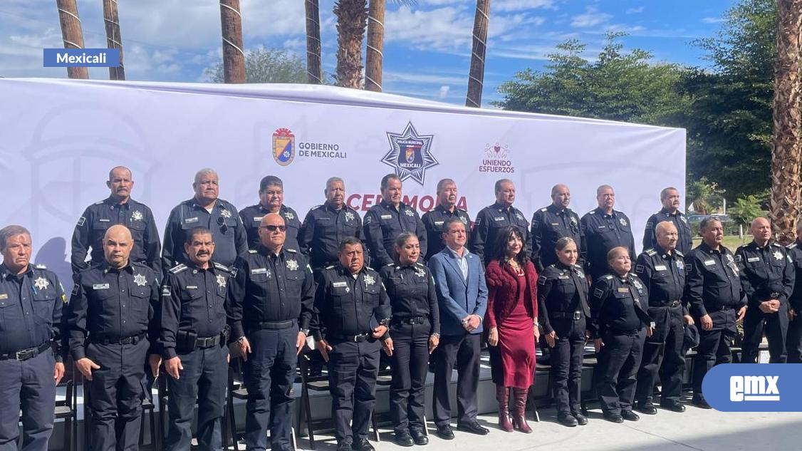 EMX-Se-retiran-de-servicios-23-agentes-de-la-DSPM