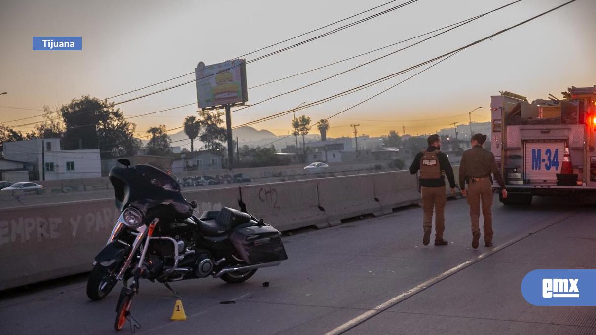 EMX-Motociclista-pierde-la-vida-tras-chocar-y-volcar-en-la-Vía-Rápida-Alamar