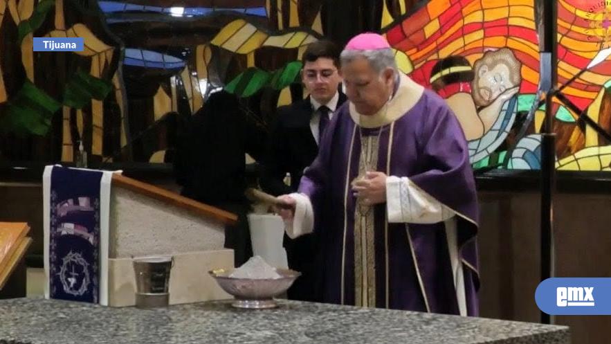 EMX-Inicia-Cuaresma-con-la-imposición-de-ceniza