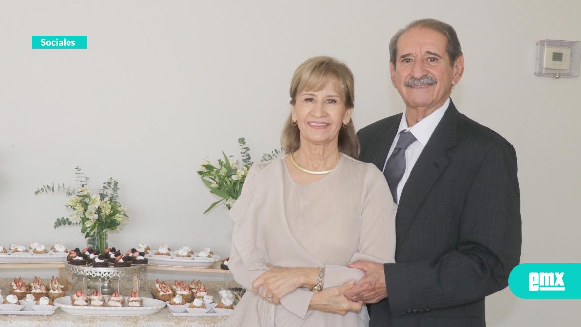 EMX-Elegante-festejo-de-Bodas-de-Oro-de-Norma-Estrella-y-Francisco-Meza
