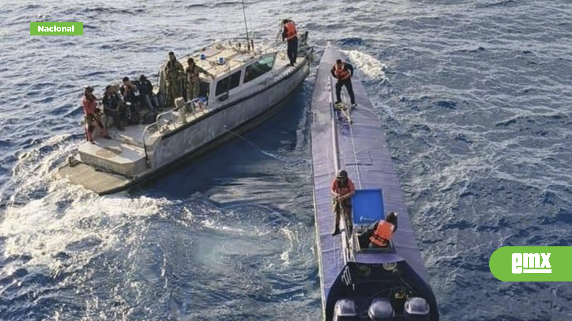 EMX-Cazan-buque-con-4-toneladas-de-cocaína-en-el-puerto-de-Manzanillo