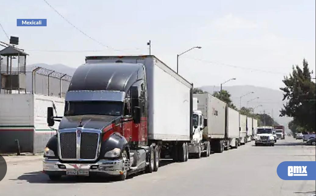 EMX-Cámaras-empresariales-llaman-a-detener-operaciones-de-transporte-ante-bloqueos-en-Baja-California