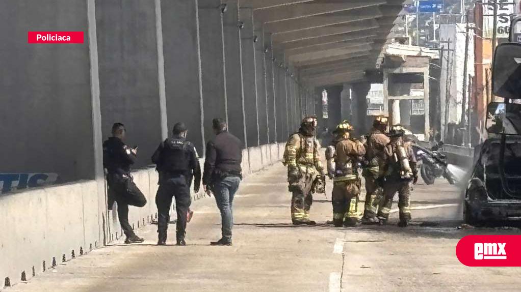 EMX-#Últimahora-|-Incendio-de-vehículo-en-avenida-Internacional