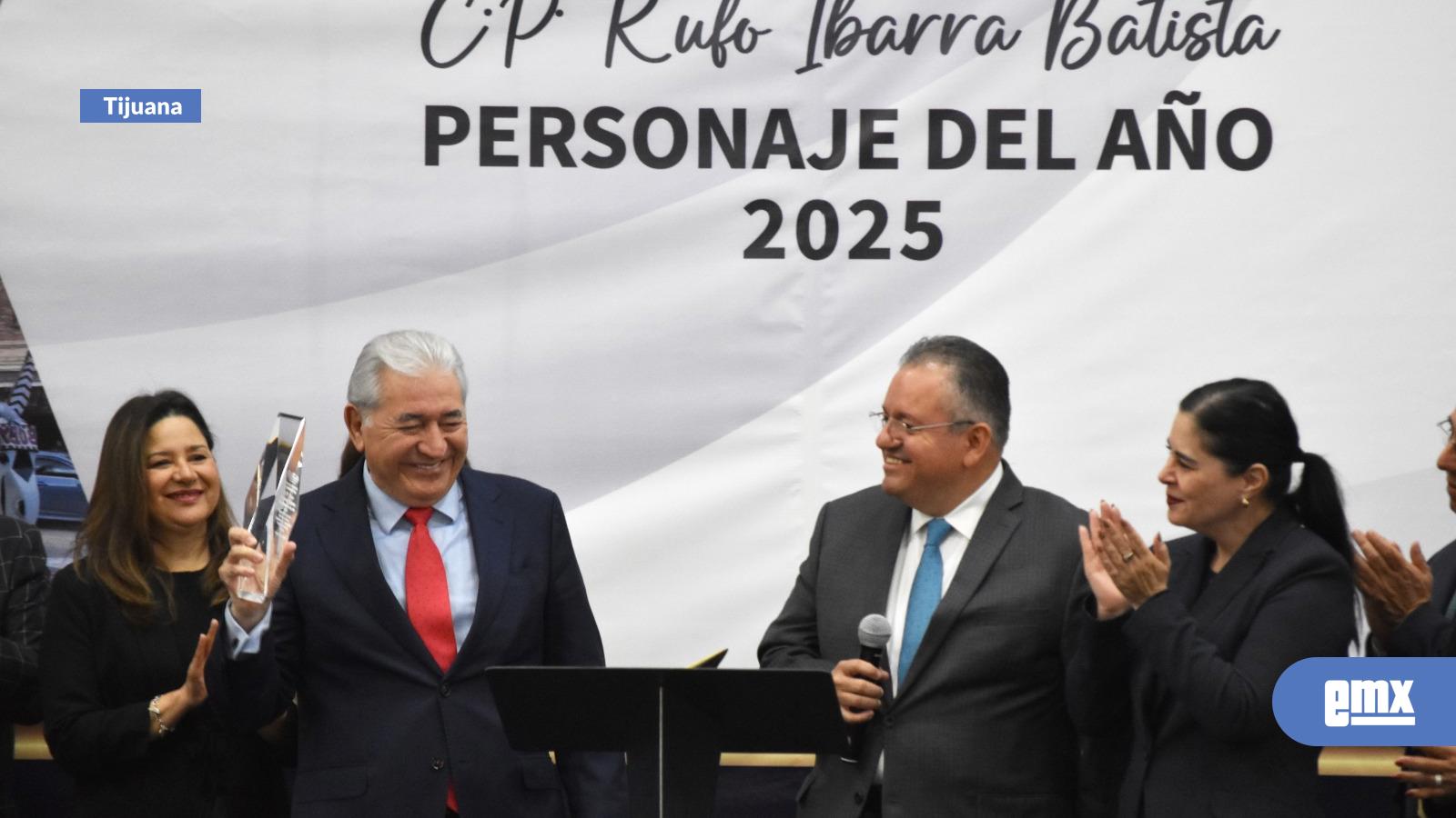 EMX-Rufo-Ibarra-Batista,-personaje-del-año-2025
