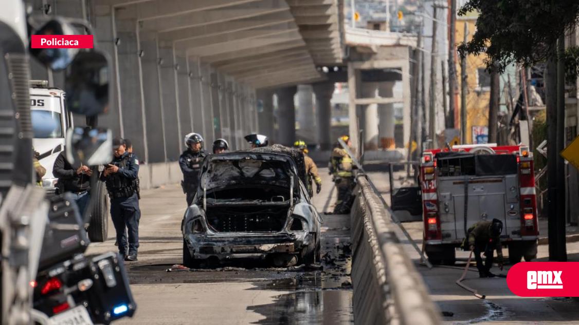 EMX-Vehículo incendiado en avenida Internacional moviliza a corporaciones de seguridad
