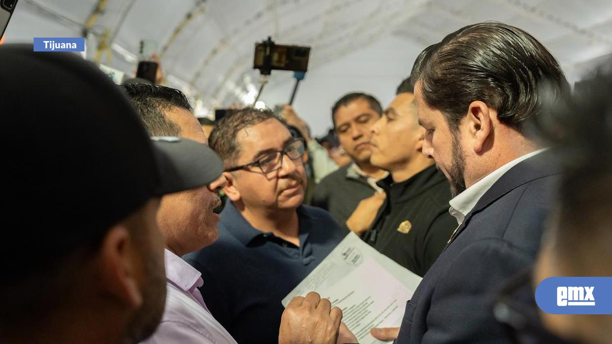 EMX-Alcalde-atiende-a-policías-retirados-y-viudas;-plantea-fideicomiso-para-atender-demandas