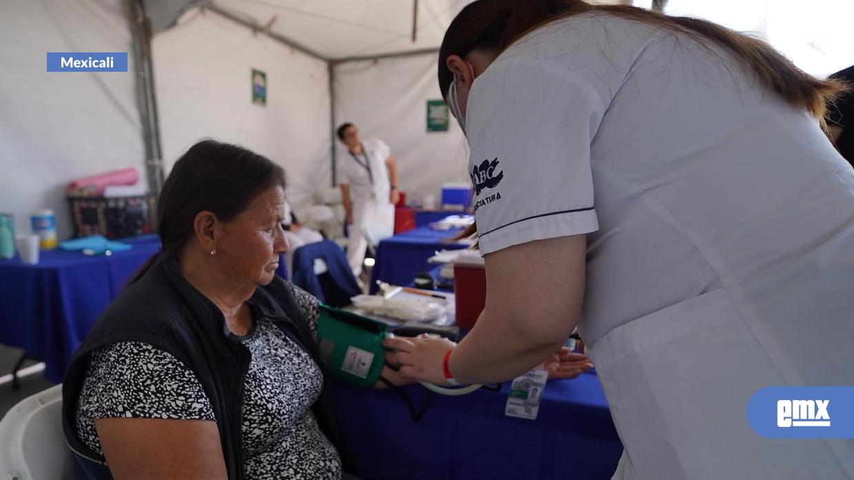 EMX-UABC-fortalece-vínculo-social-con-brigada-comunitaria-en-Villas-del-Campo