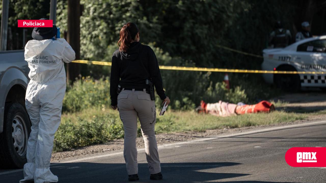 EMX-Localizan-cuerpo-envuelto-en-cobija-y-con-narcomensaje-en-Villa-del-Campo