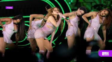 EMX-¡Shakira-rompe-récord-en-el-Zócalo!-Asisten-400-mil-personas-a-concierto-masivo