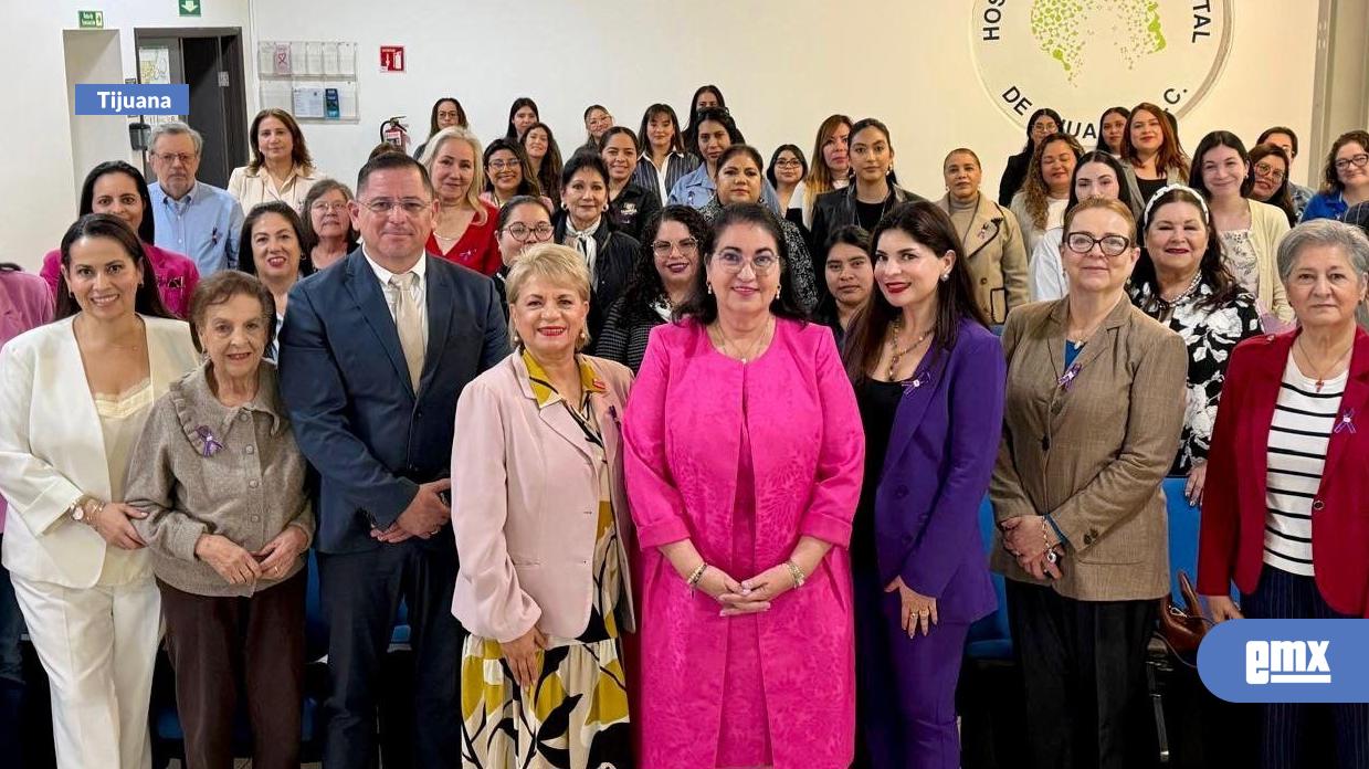 EMX-Reconoce-Alianza-de-Mujeres-como-“Mujer-de-Éxito”-a-la-Dra.-Florina-Riguetti-Rojo