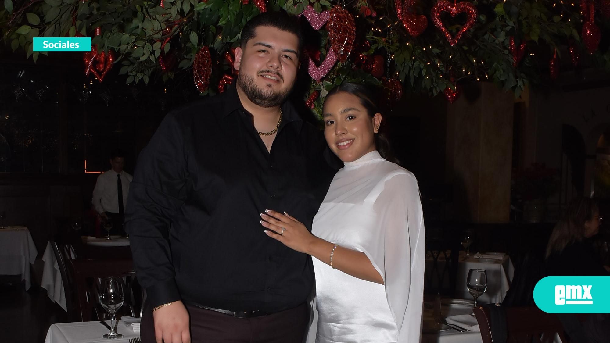 EMX-Diana-Robles-y-Karlo-Ortez-unen-sus-vidas-en-ceremonia-civil