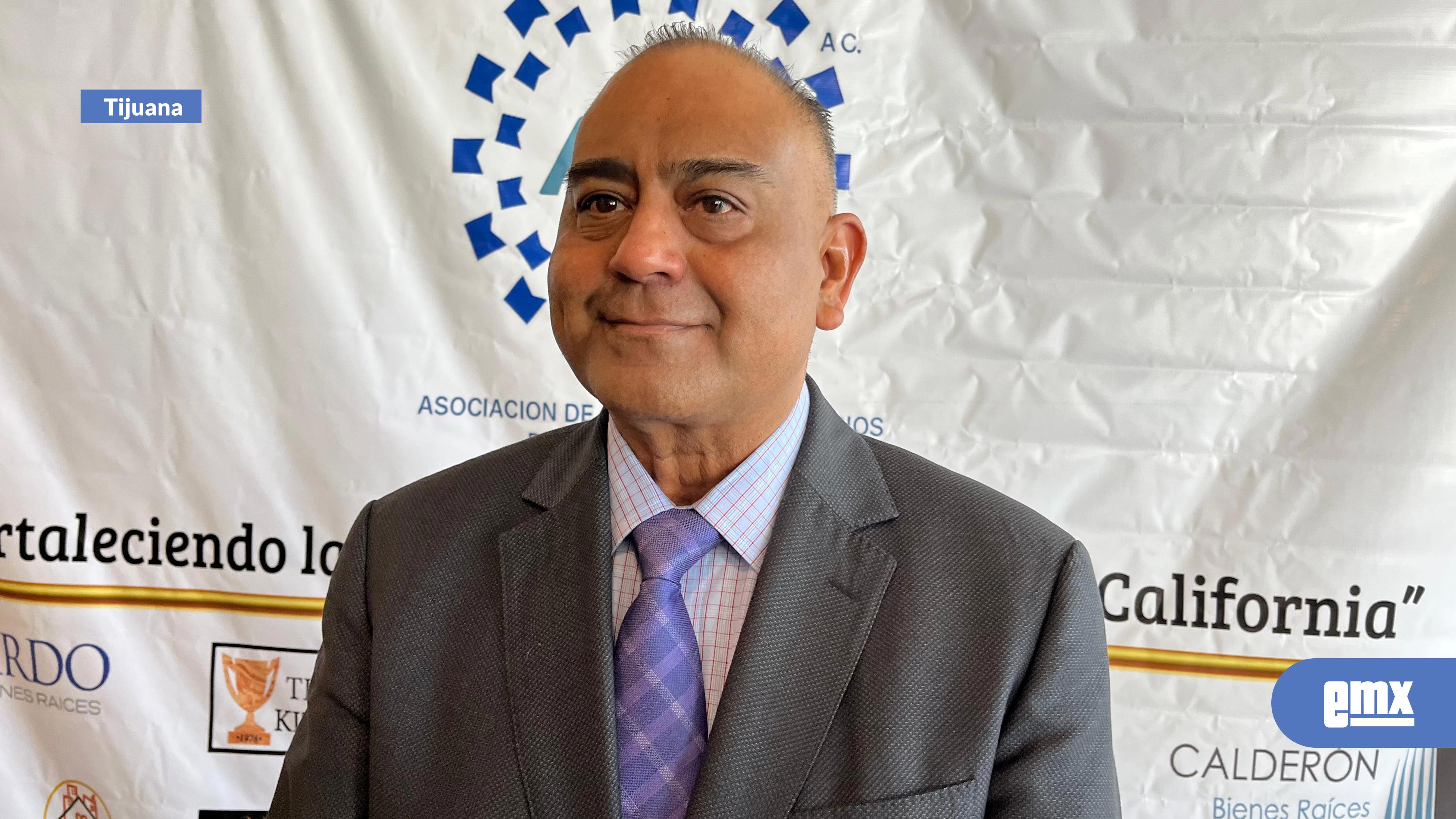 EMX-Van por botón de pánico para abogados en BC 