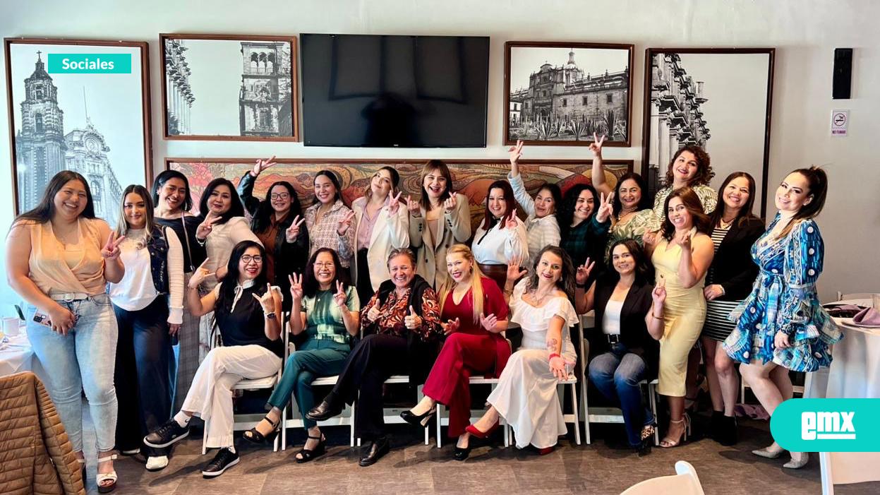 EMX-Ameno-convivio-conmemorativo-de-Damas-trabajadoras-de-la-educación