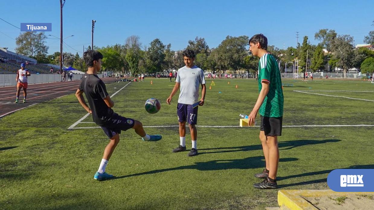 EMX-Jóvenes-de-Tijuana-cumplirán-su-sueño-de-competir-en-torneo-de-futbol-en-Guadalajara