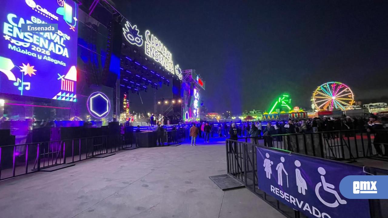 EMX-Dispone-Gran-Carnaval-de-área-frente-al-escenario-principal-para-personas-con-discapacidad