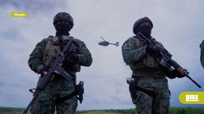 EMX-Petro-revela-que-hay-27-cuerpos-calcinados-por-bombardeos-en-la-frontera-con-Ecuador