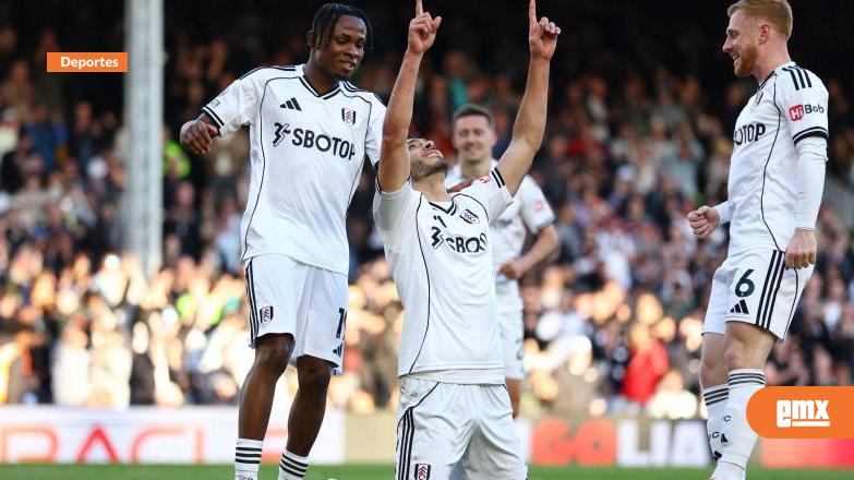 EMX-Un-gol-hasta-el-cielo:-Raúl-Jiménez-anota-en-el-triunfo-del-Fulham-y-rinde-homenaje-a-su-padre-fallecido
