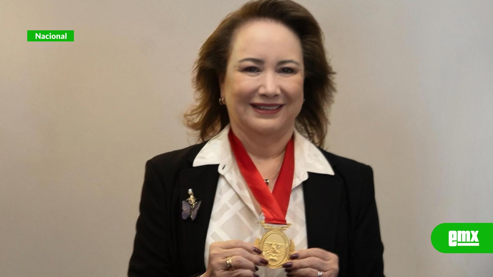 EMX-Recibe-ministra-Esquivel-presea-al-mérito-en-defensa-constitucional