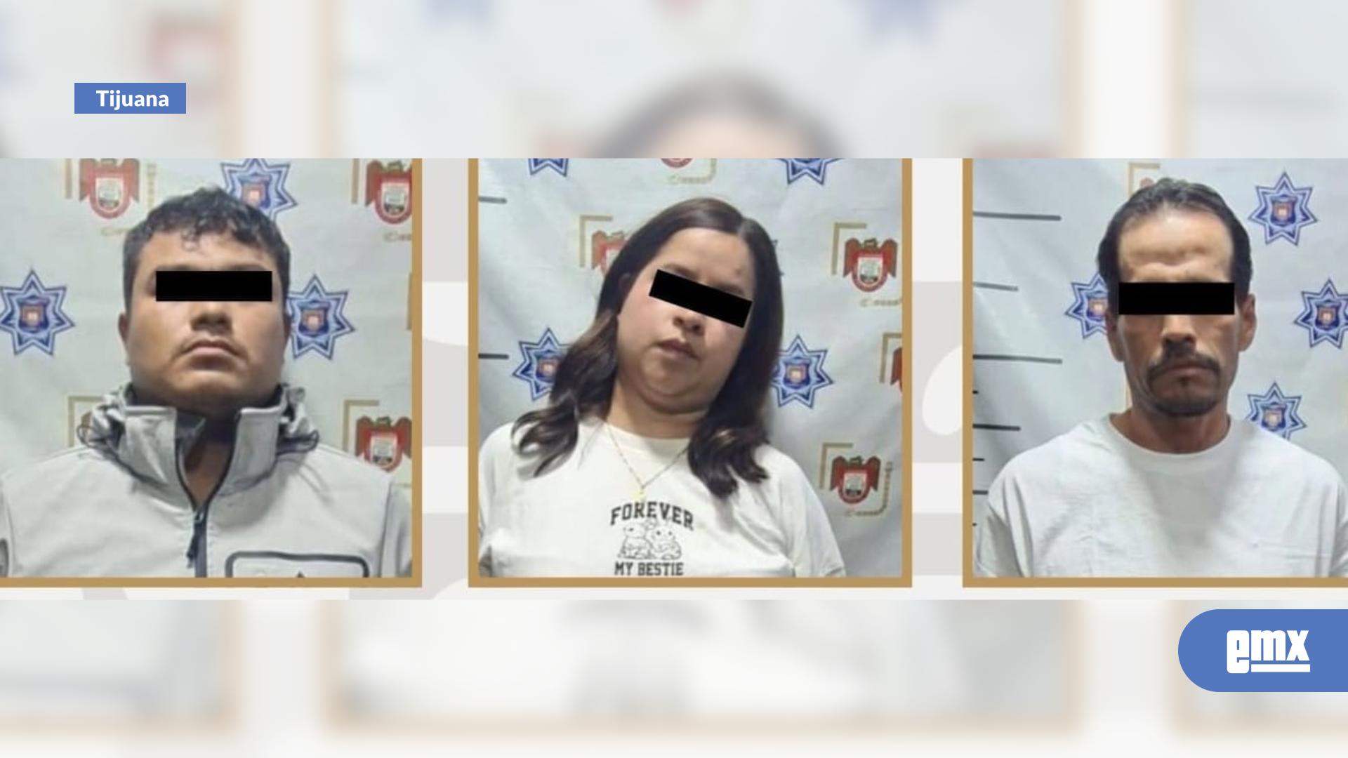 EMX-Policía-capturó-a-tres-personas-tras-portación-de-un-arma,-en-Tijuana