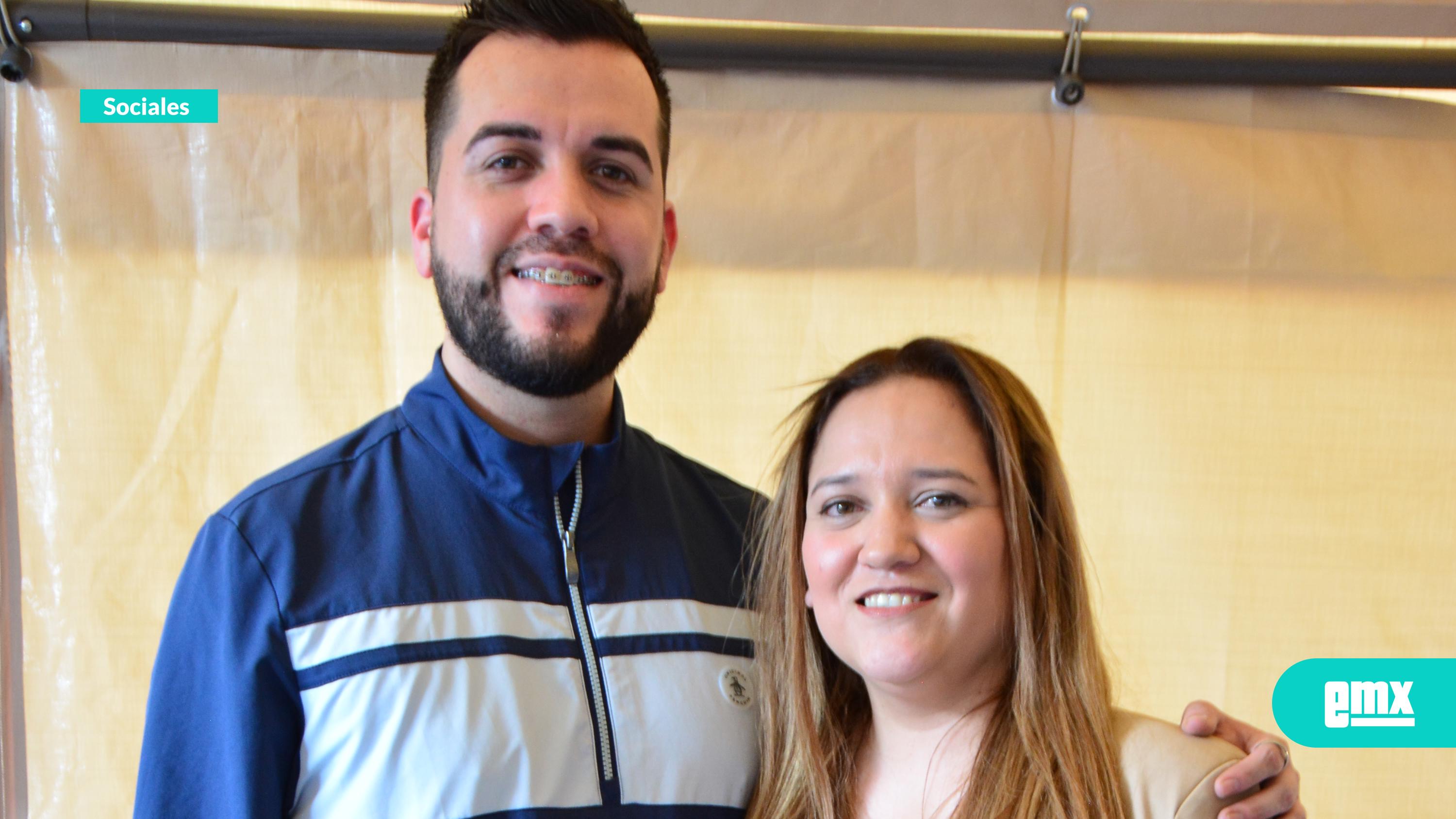 EMX-Comparten-divertidos-momentos-en-entrañable-reunión-familiar