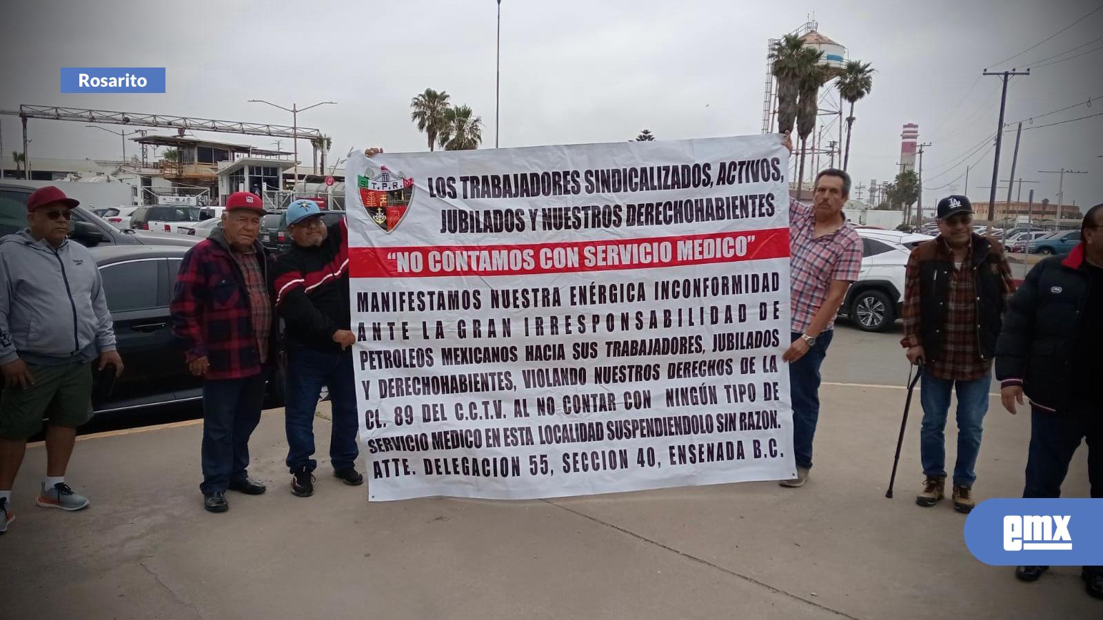 EMX-Pese-a-amenazas-de-Pemex,-por-segundo-día-protestan-jubilados-por-falta-de-médicos-y-medicamentos