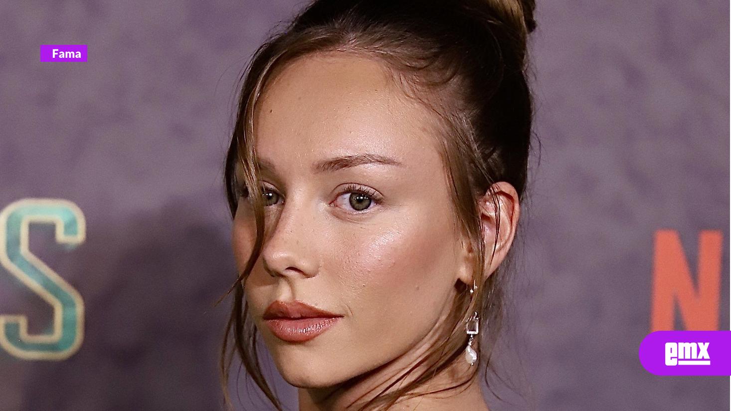 EMX-Captan-a-Expósito-y-Mbappé-muy-cariñosos-en-auto