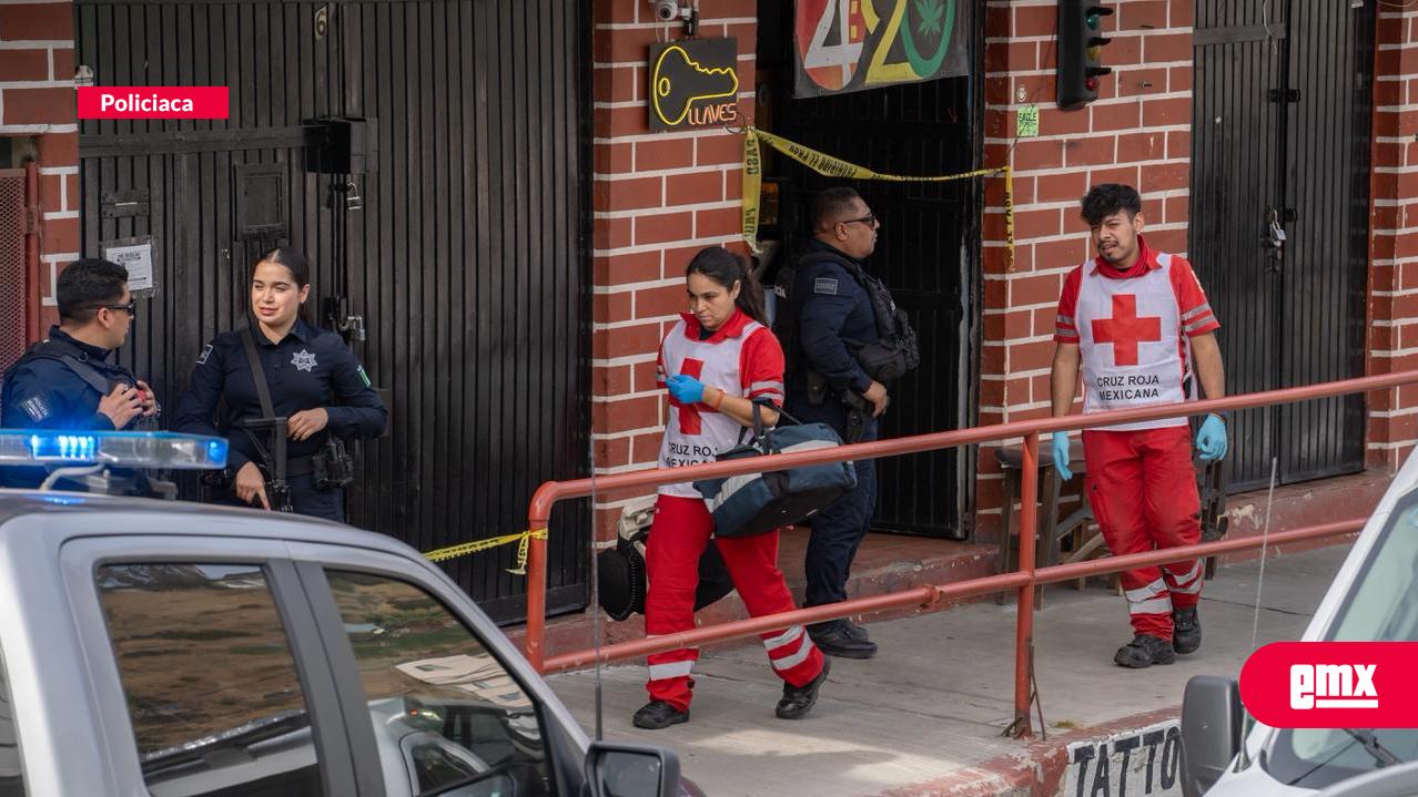 EMX-Asesinan-a-empleado-de-un-local-de-pipas-y-bongas-en-Los-Laureles