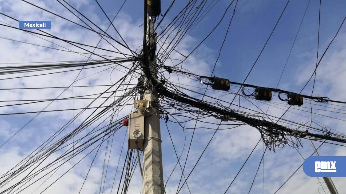 EMX-Exige-Dip.-Diego-Echevarría-retiro-de-cableado-en-desuso