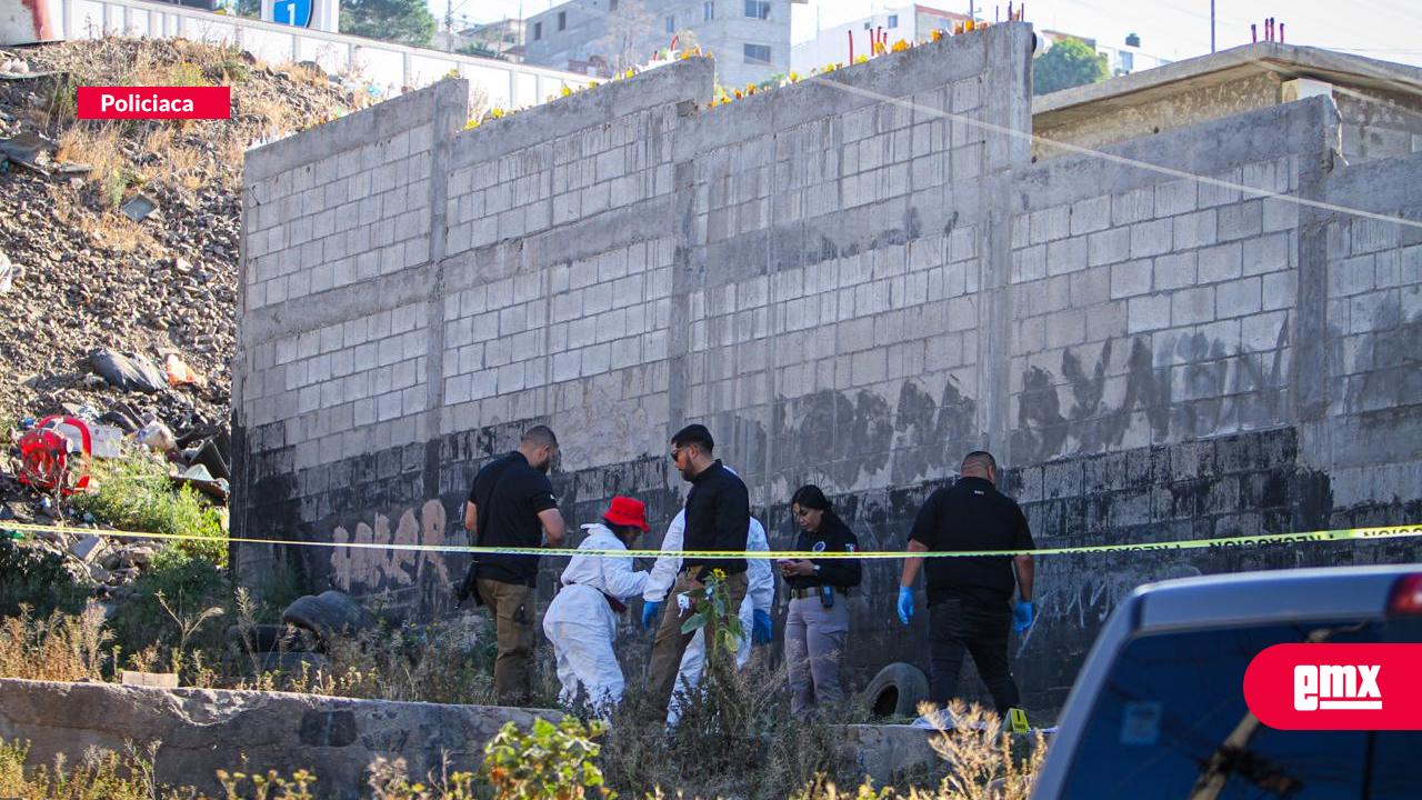 EMX-Localizan-a-un-hombre-sin-vida-con-huellas-de-violencia-en-Granjas-Familiares-División-del-Norte