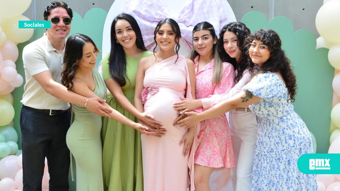 EMX-Tierno-decorado-en-el-baby-shower-para-la-señora-Joanna-Martínez-Trujillo