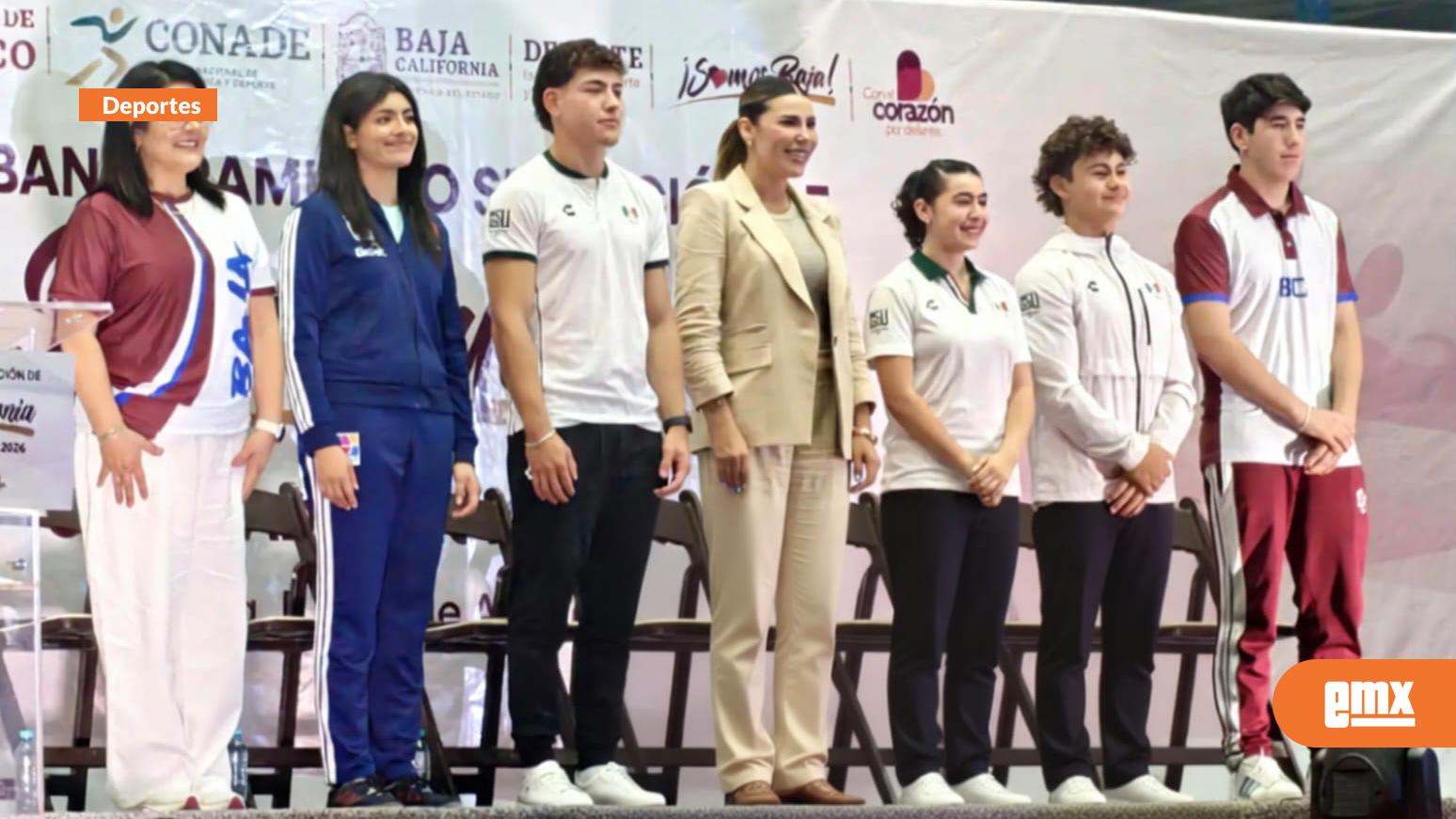 EMX-Encabeza-Marina-del-Pilar-ceremonia-de-abanderamiento-de-Baja-California