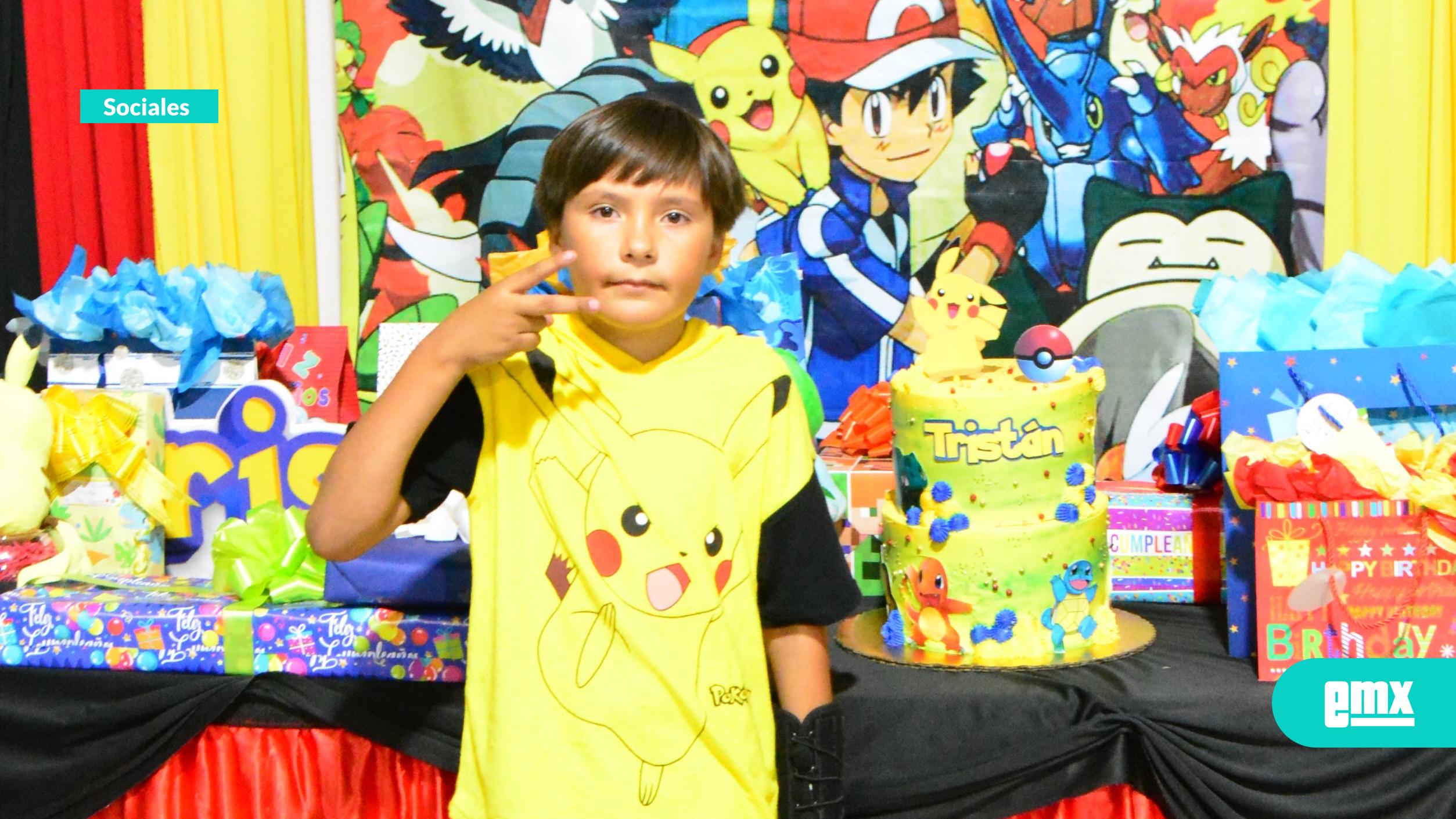 EMX-Entre-aventuras-y-personajes-de-Pokémon-Festejo-Tristán-Alejandro-Rubio-Quintero