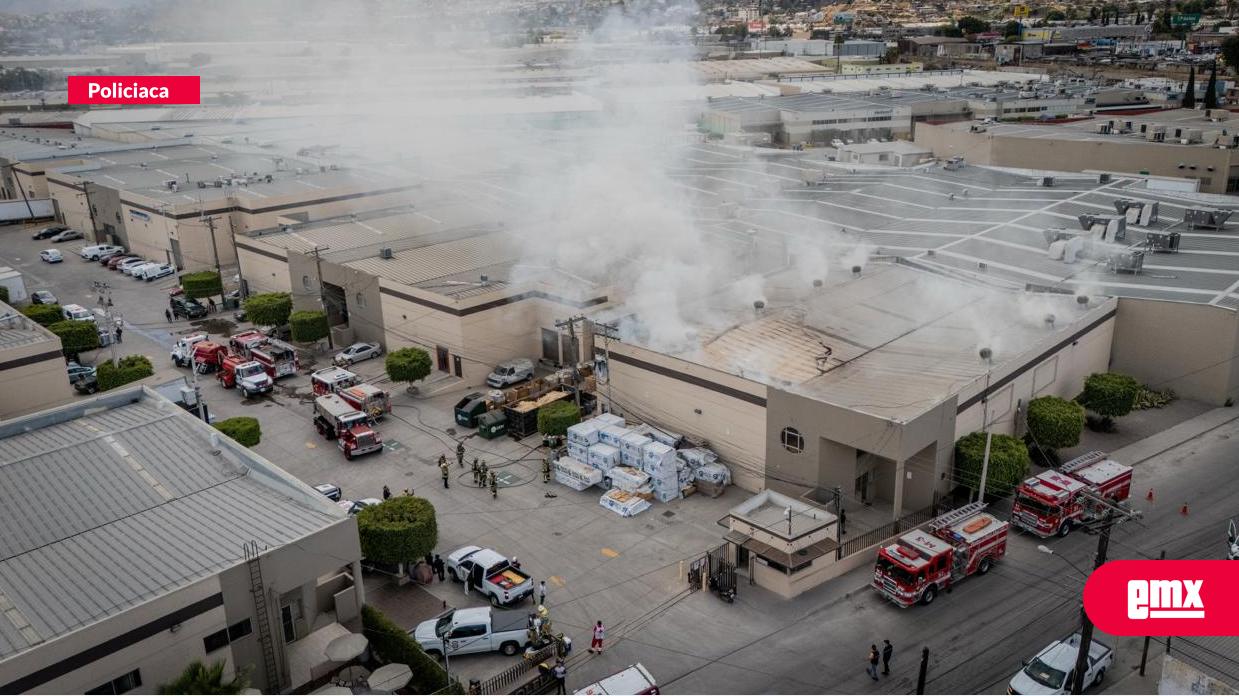 EMX-Incendio-se-registra-en-fábrica-del-Parque-Industrial-Arboledas