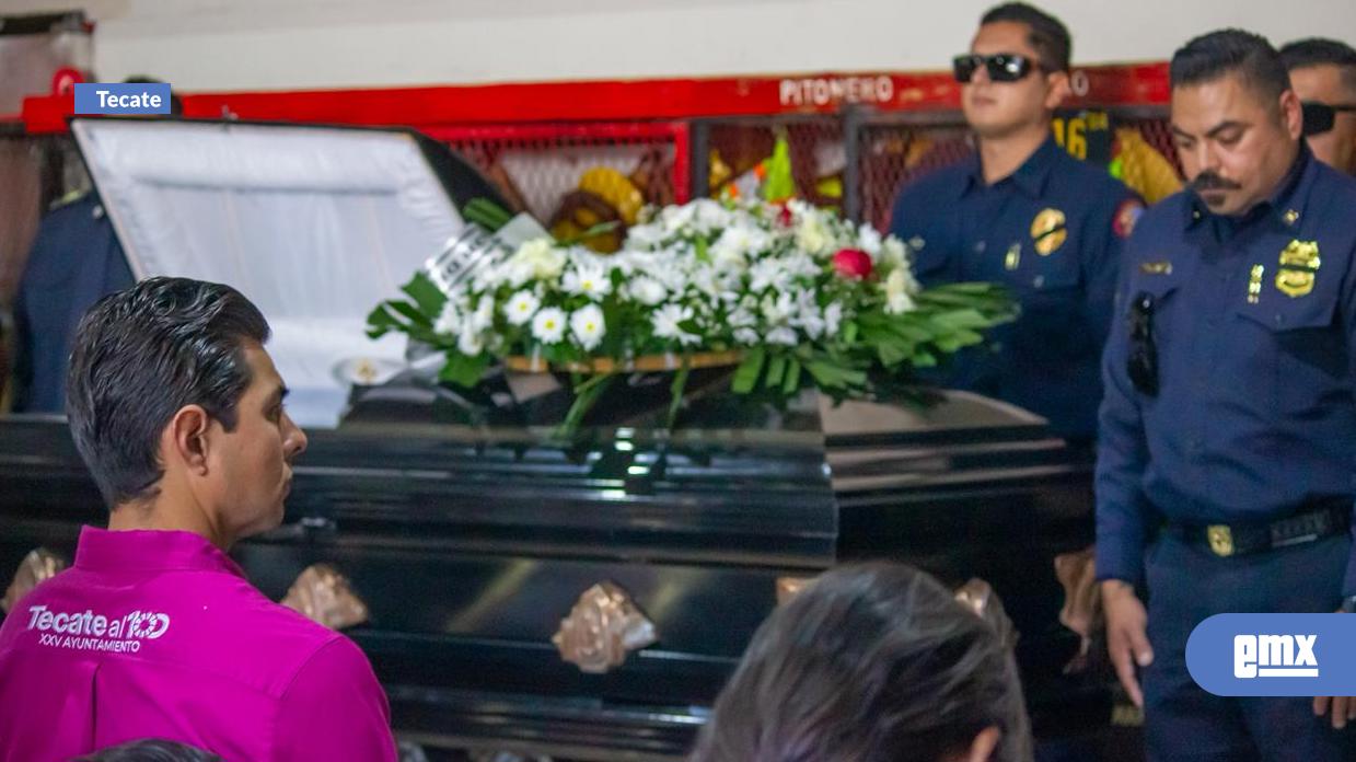 EMX-Despiden-con-honores-a-capitán-de-Bomberos-de-Tecate;-recuerdan-su-vocación-de-servicio