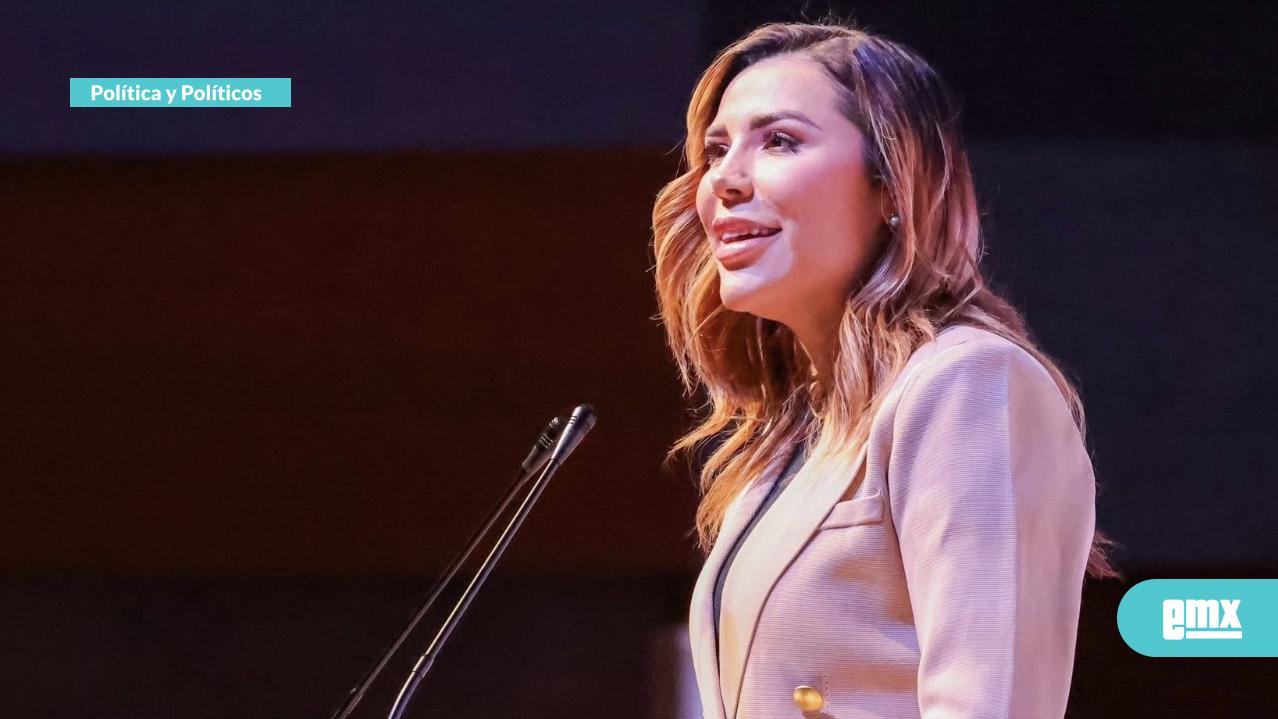 EMX-Marina-del-Pilar-en-el-Top-10-nacional