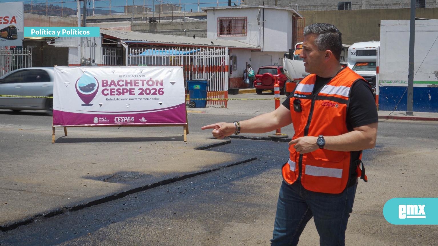 EMX-Alonso-Centeno,-se-intensifican-labores-de-bacheo-en-intervención-por-CESPE