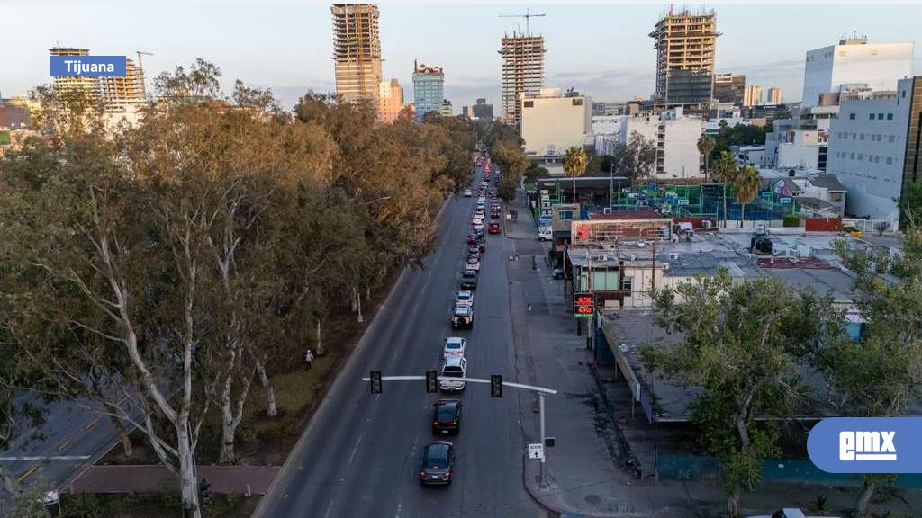 EMX-Garita-San-Ysidro:-Reporte-de-hoy-17-de-abril
