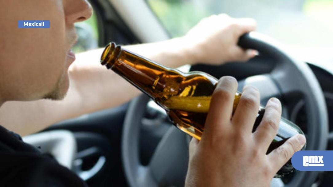 EMX-onsumo-de-Alcohol-en-Mexicali-es-problema-de-salud-pública:-Jaime-Cantón
