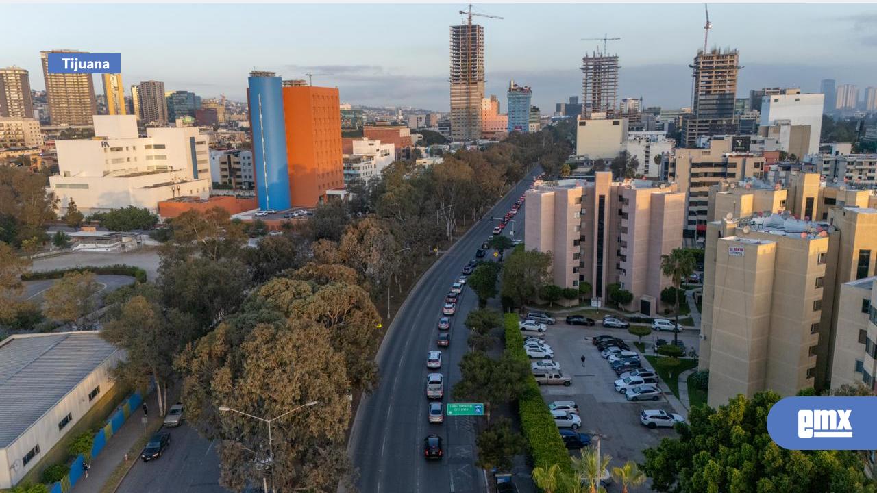 EMX-Garita San Ysidro: Reporte vial del 20 de abril