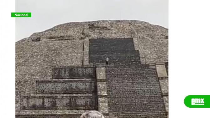 EMX-Asesinan-a-turista-en-Teotihuacán;-sujeto-se-sube-a-la-Pirámide-de-la-Luna-y-dispara