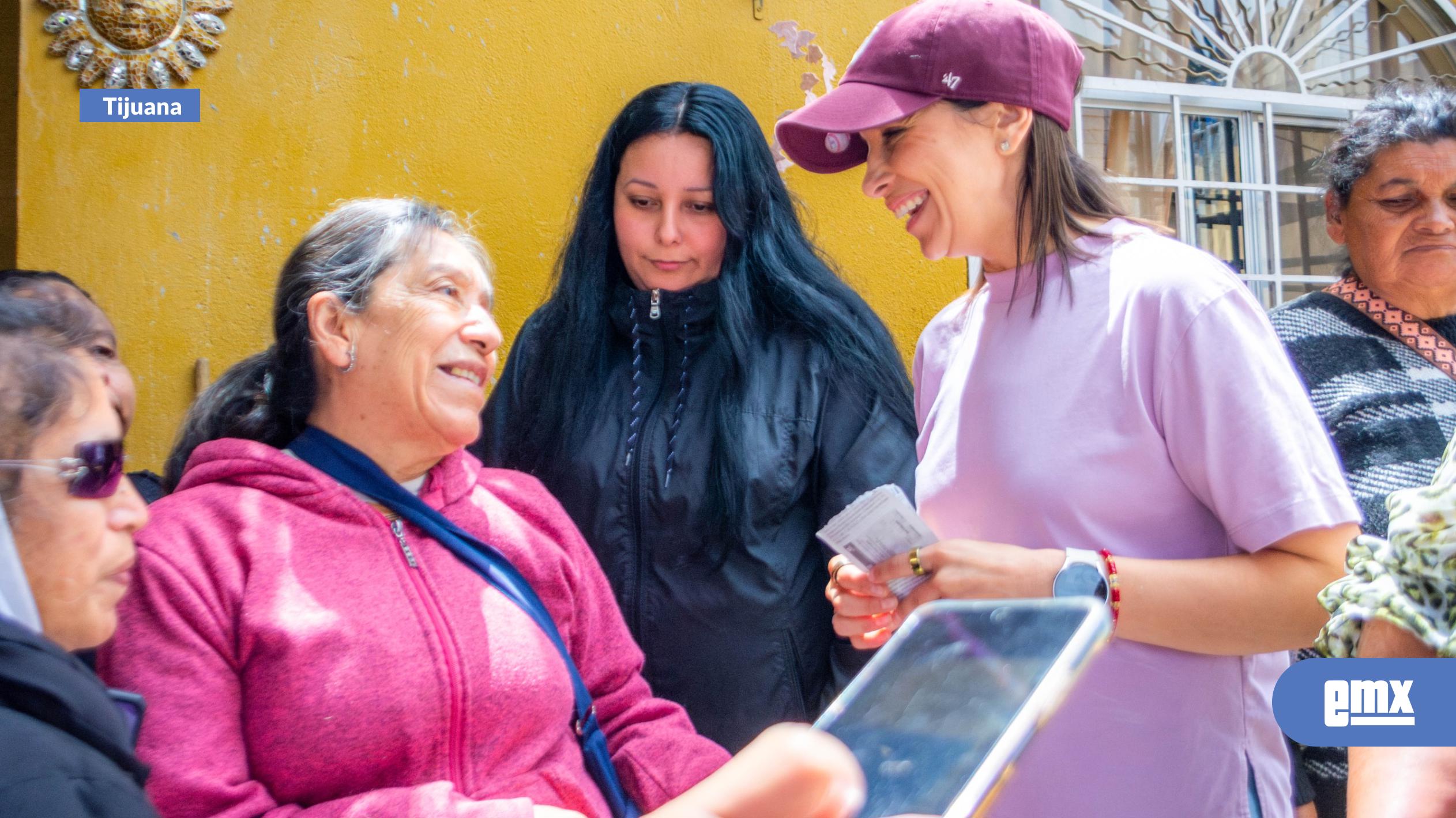 EMX-Mónica-Vega-lleva-CESPT-a-las-colonias-de-Tijuana-con-atención-directa