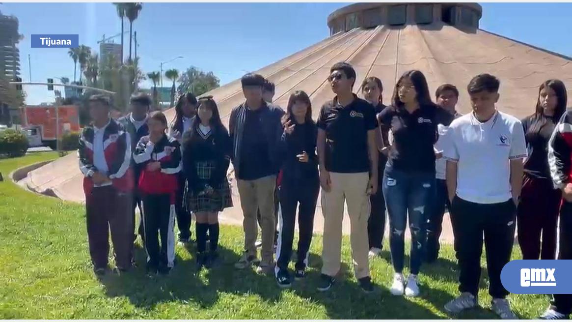 EMX-Estudiantes-de-la-FNERRR-exigen-mejores-condiciones-en-escuelas