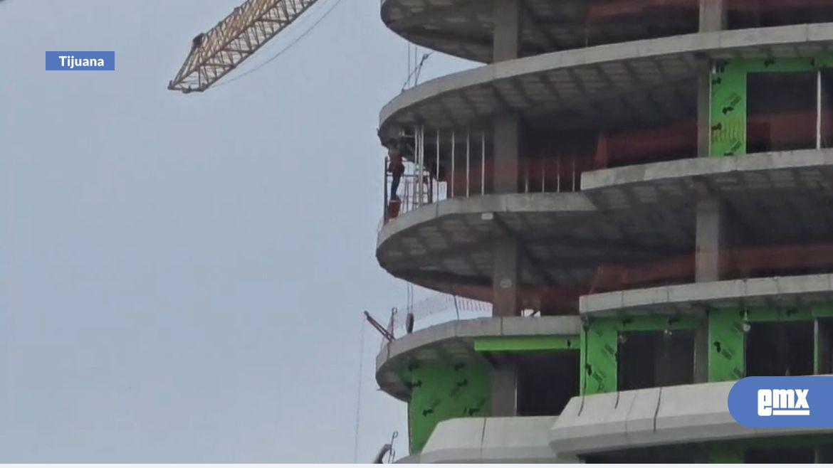 EMX-Señalan-falta-de-supervisión-en-obras-de-construcción-en-el-estado