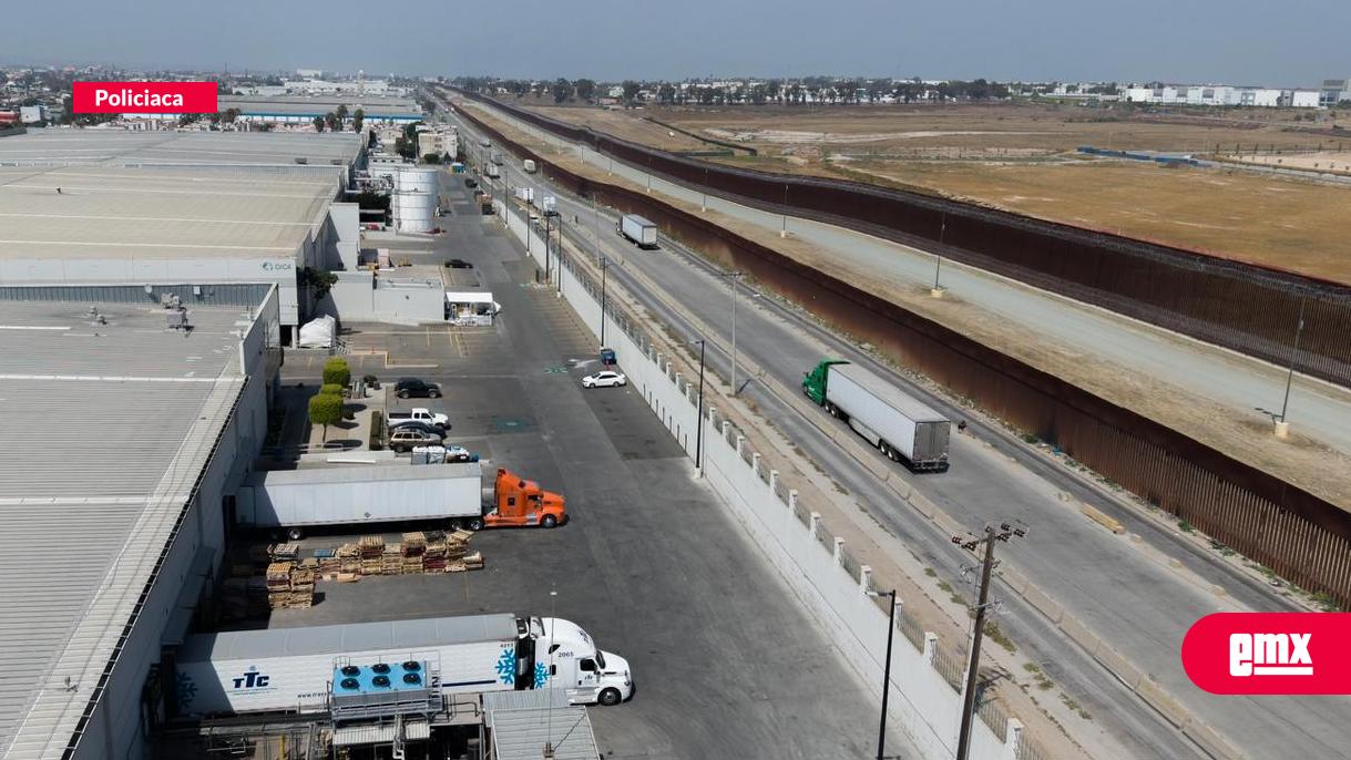 EMX-Retiran-visas-a-cientos-de-choferes-de-carga-en-la-frontera