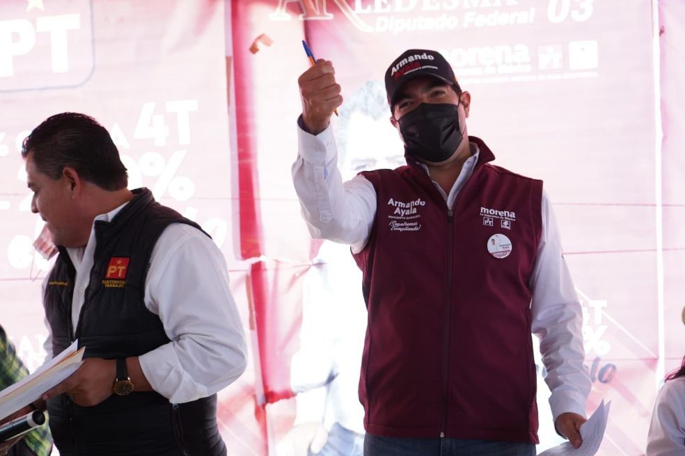 EMX-Armando Ayala Robles… Sigue como puntero en todas las encuestas