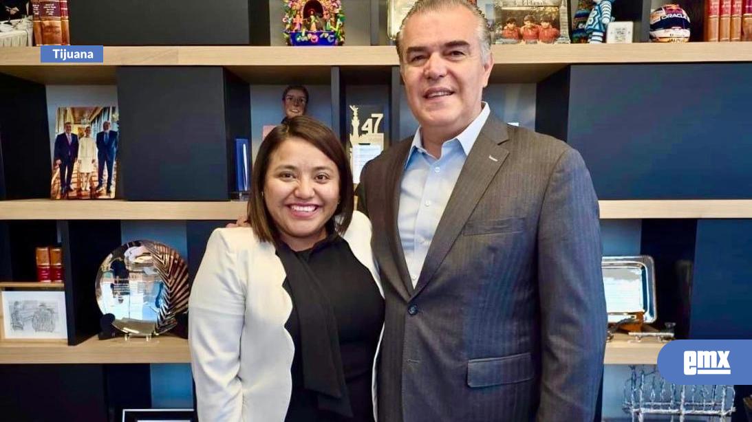 EMX-Evelyn-Sánchez-y-Francisco-Cervantes-analizan-oportunidades-de-desarrollo-para-Tijuana