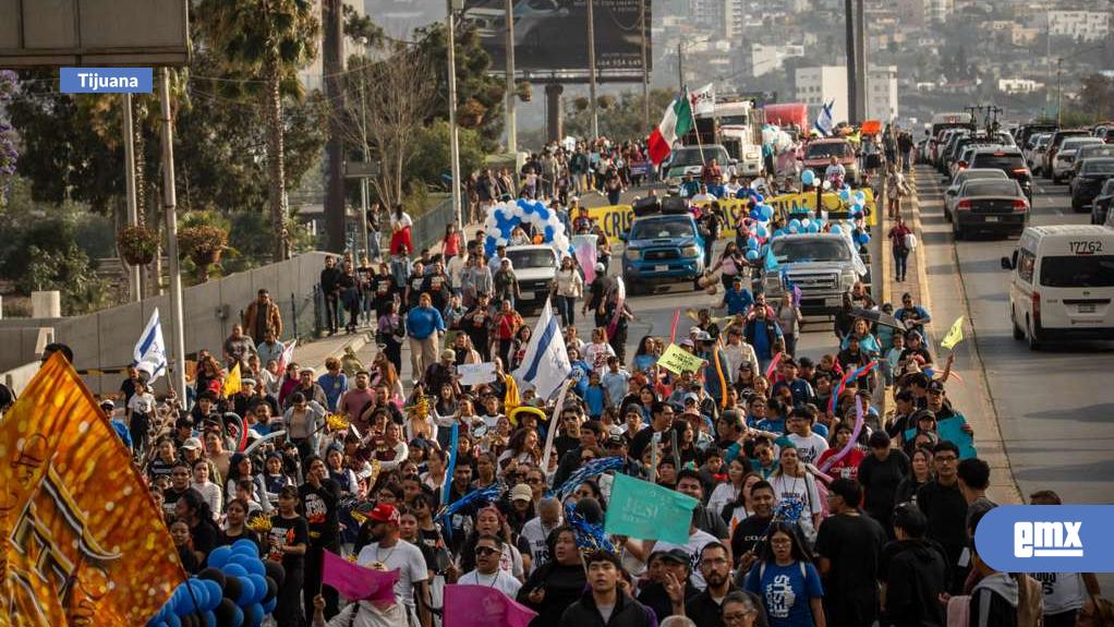 EMX-Miles participan en la Marcha por Jesús en Tijuana; celebran 30 años del evento
